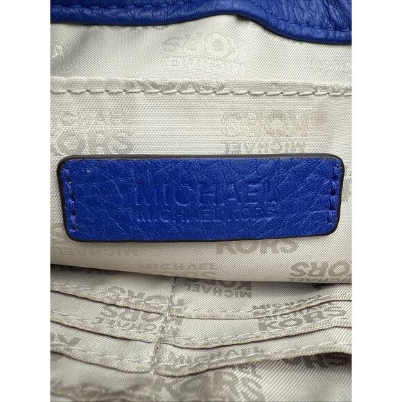 AUTH. MICHAEL KORS Hamilton Blue Leather Gold Chain Buckle Shoulder Flap Bag EUC - Picture 11 of 14